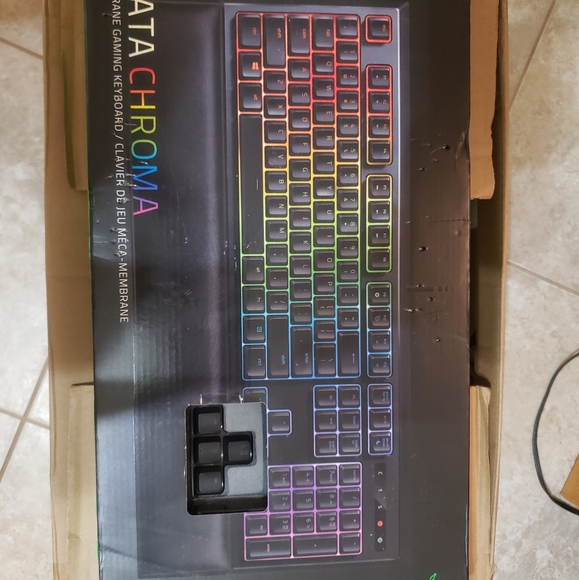 Razer Keyboard Ornata Chroma - Picture 1 of 13